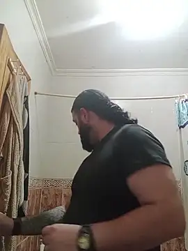 Snapshot of serpensy chatting on 10-24-25, 06:37 serpensy online show from 10-24-25, 06:37