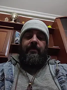 Snapshot of serpensy chatting on 12-17-25, 06:36 serpensy online show from 12-17-25, 06:36