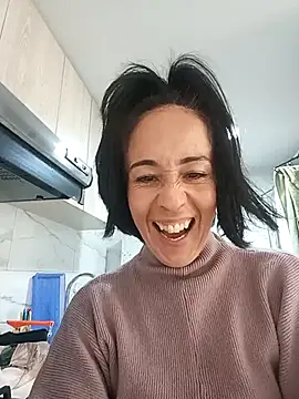 Coeur de luxure online show from 10-13-25, 04:51