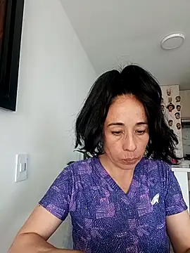 Coeur de luxure online show from 11-05-25, 07:03