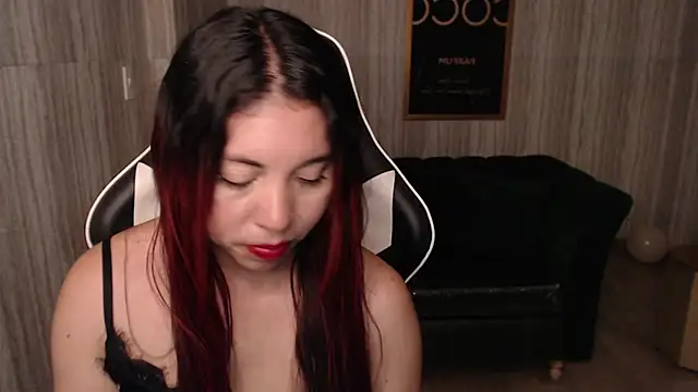 ladi08 t online show from 02-26-25, 03:53