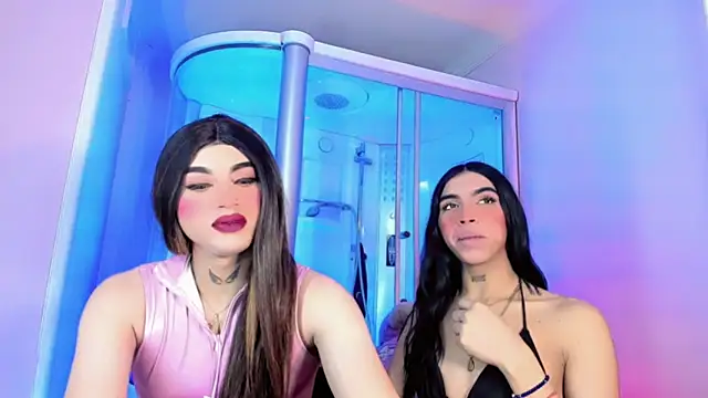 Snapshot of Brytany_TiffanySX chatting on 03-19-25, 02:24 Brytany TiffanySX online show from 03-19-25, 02:24