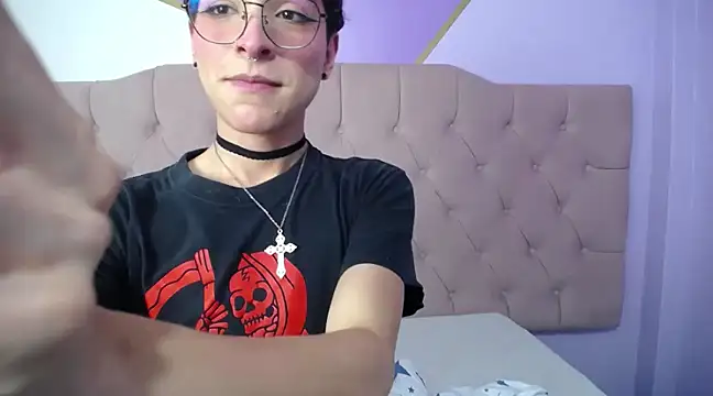 Damiian21  online show from 02-21-25, 02:06