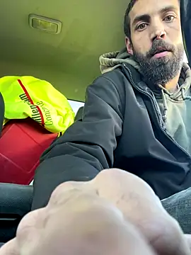 QueenM3 online show from 10-27-25, 03:05