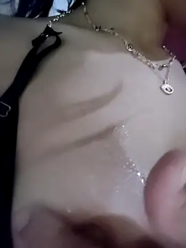 Snapshot of ElaRuil69 chatting on 11-29-25, 02:47 ElaRuil69 online show from 11-29-25, 02:47