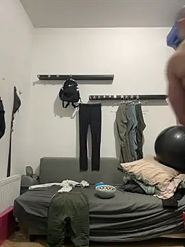 Snapshot of pesyelisa chatting on 03-01-25, 09:15 pesyelisa online show from 03-01-25, 09:15