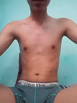 Snapshot of Johann_sex chatting on 03-20-25, 05:58 Johann sex online show from 03-20-25, 05:58