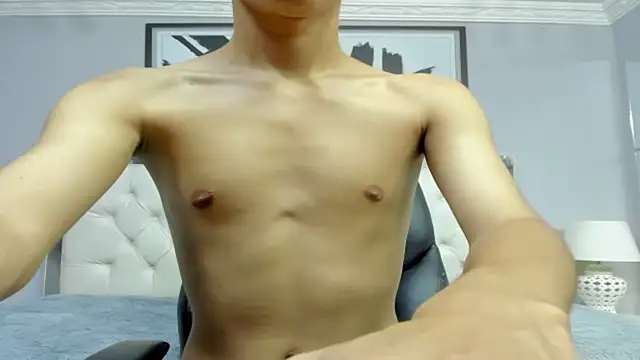 Snapshot of Johann_sex chatting on 09-23-25, 05:49 Johann sex online show from 09-23-25, 05:49