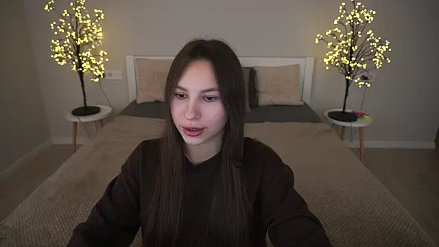 PaigePrado online show from 10-04-25, 12:58