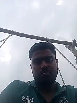 Snapshot of BorNa18 chatting on 03-30-26, 11:44 BorNa18 online show from 03-30-26, 11:44