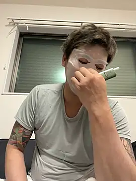 Snapshot of pierrot_0202 chatting on 02-24-25, 01:31 pierrot 0202 online show from 02-24-25, 01:31