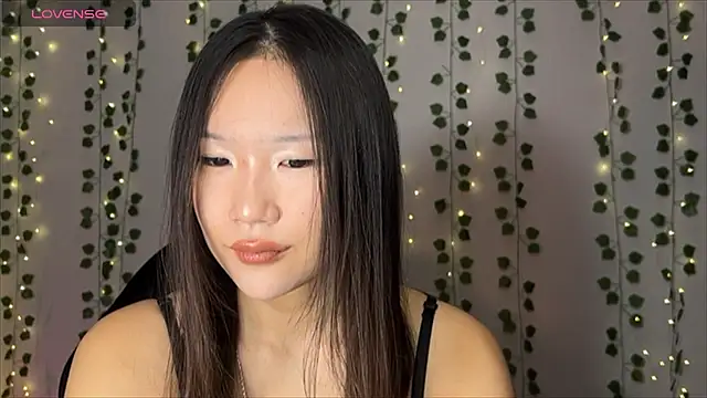 Asian Vi online show from 10-18-25, 02:18