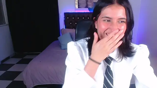 amy royale online show from 03-11-25, 02:10