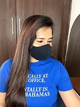 Sexy Madhuri Bhabhi online show from 03-13-26, 04:52