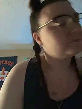 HTXBELLE online show from 03-09-25, 02:43