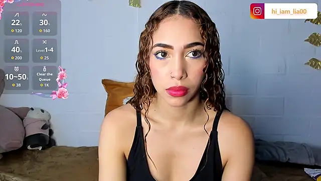 LiaHansson online show from 11-12-25, 05:24