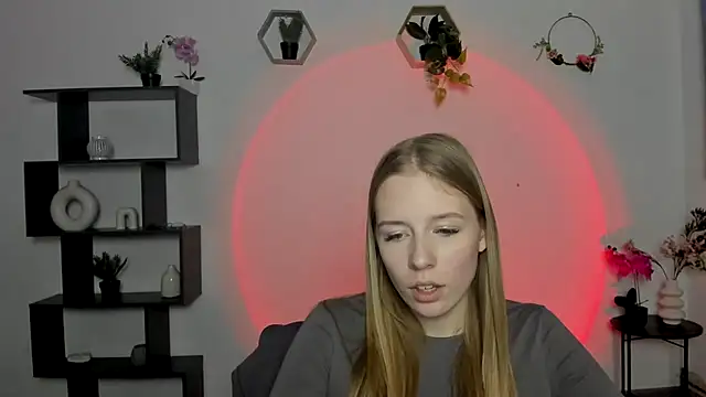 AnnNorriss online show from 02-26-25, 04:45