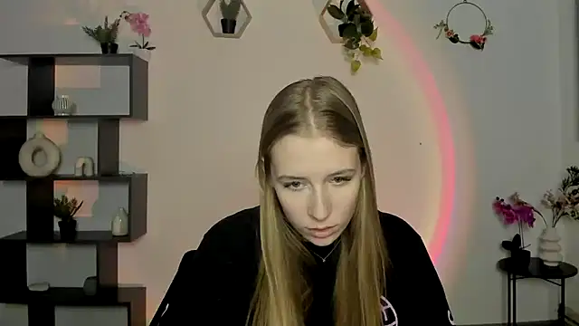 AnnNorriss online show from 02-27-25, 05:04