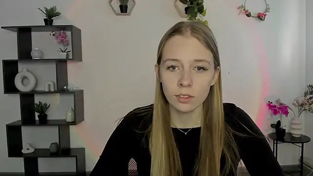 AnnNorriss online show from 03-06-25, 01:57