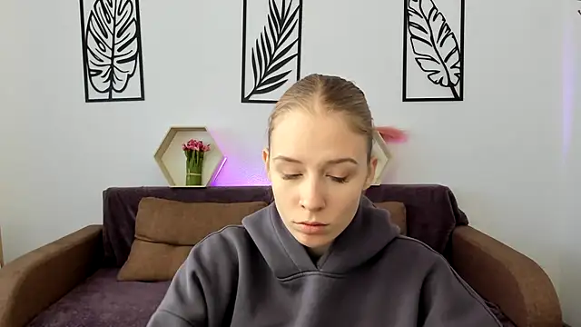AnnNorriss online show from 03-13-25, 12:35