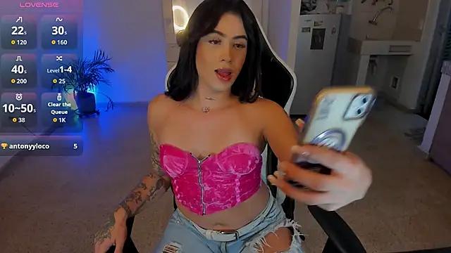 Snapshot of sofii_juanita_nice chatting on 01-10-26, 10:47 sofii juanita nice online show from 01-10-26, 10:47