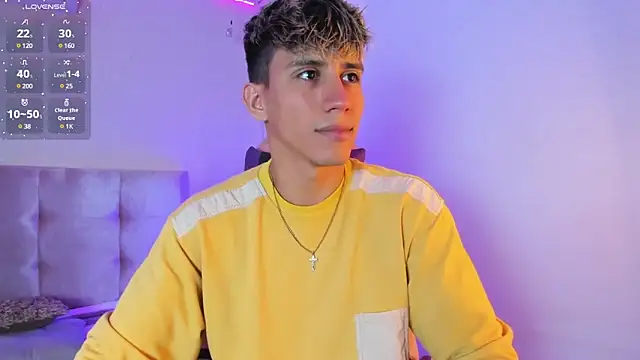 Snapshot of Allex_Cano chatting on 02-27-25, 11:52 Allex Cano online show from 02-27-25, 11:52