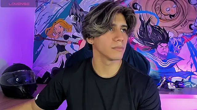 Snapshot of Allex_Cano chatting on 09-19-25, 06:41 Allex Cano online show from 09-19-25, 06:41