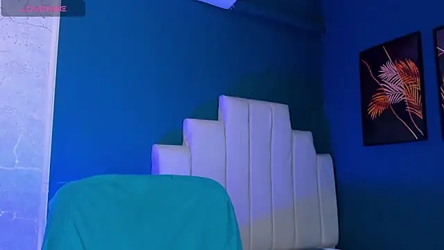 Snapshot of Allex_Cano chatting on 10-03-25, 09:23 Allex Cano online show from 10-03-25, 09:23