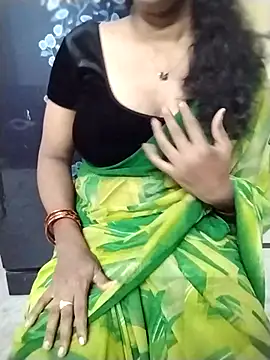 Snapshot of suthas99 chatting on 11-15-25, 06:11 suthas99 online show from 11-15-25, 06:11