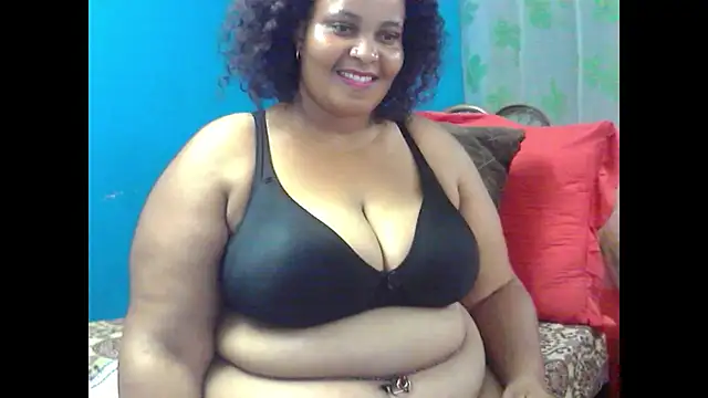 lucy ivory online show from 03-03-25, 04:24