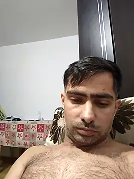 Snapshot of andreiiiii2025 chatting on 10-23-25, 08:57 andreiiiii2025 online show from 10-23-25, 08:57