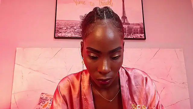 Snapshot of AnnyCampbell chatting on 11-21-25, 02:32 AnnyCampbell online show from 11-21-25, 02:32