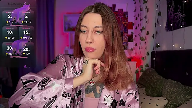 Dita Redrum online show from 11-25-25, 02:22