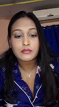 Snapshot of hotlovr chatting on 03-06-25, 06:26 hotlovr online show from 03-06-25, 06:26