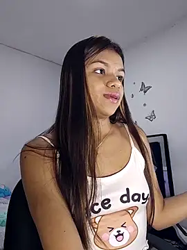 Snapshot of sophia_ramirez12 chatting on 02-10-26, 01:10 sophia ramirez12 online show from 02-10-26, 01:10