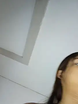 Snapshot of sophia_ramirez12 chatting on 03-02-26, 05:08 sophia ramirez12 online show from 03-02-26, 05:08