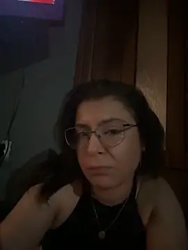 Snapshot of KittieHallo chatting on 10-12-25, 01:54 KittieHallo online show from 10-12-25, 01:54