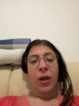 Snapshot of KittieHallo chatting on 10-16-25, 09:49 KittieHallo online show from 10-16-25, 09:49