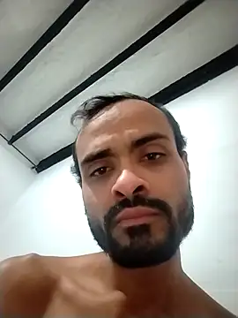 two hot33 online show from 10-08-25, 01:14
