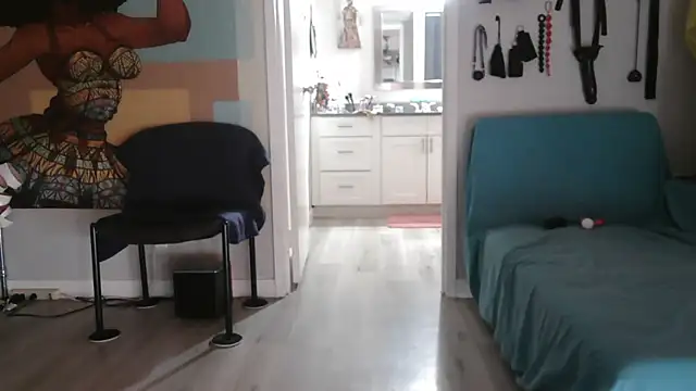 Queenanitadix online show from 10-16-25, 11:39