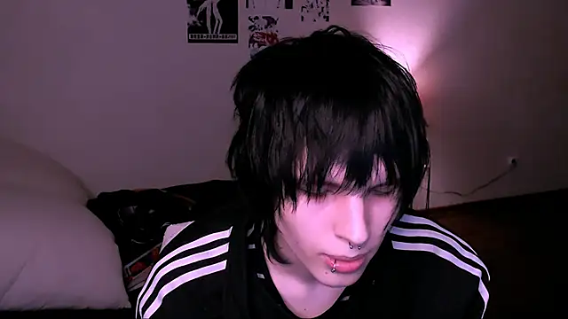 timi-moon online show from 11-15-25, 01:40