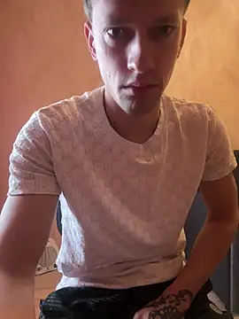 Snapshot of frama666 chatting on 03-22-25, 07:57 frama666 online show from 03-22-25, 07:57