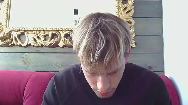 Snapshot of frama666 chatting on 09-18-25, 09:55 frama666 online show from 09-18-25, 09:55