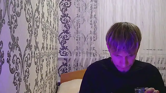 Snapshot of frama666 chatting on 10-12-25, 05:34 frama666 online show from 10-12-25, 05:34