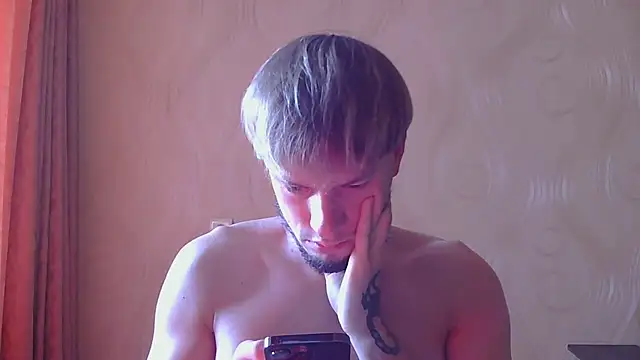 Snapshot of frama666 chatting on 10-21-25, 06:47 frama666 online show from 10-21-25, 06:47