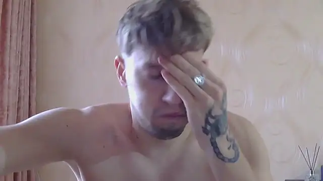 Snapshot of frama666 chatting on 11-04-25, 11:31 frama666 online show from 11-04-25, 11:31