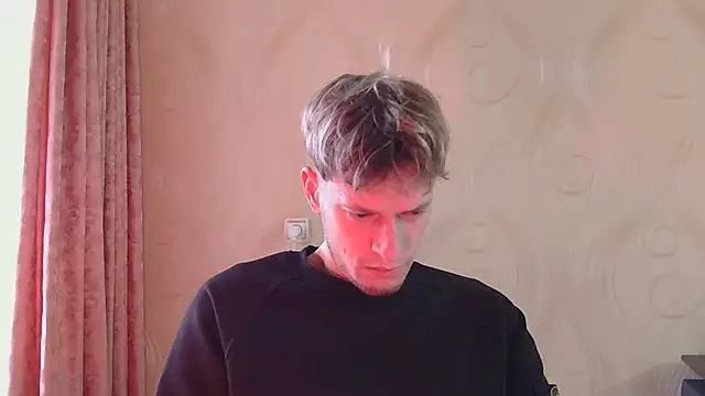 Snapshot of frama666 chatting on 11-05-25, 01:00 frama666 online show from 11-05-25, 01:00