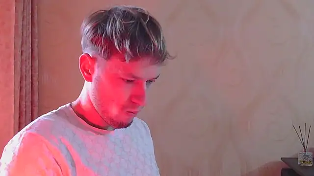 Snapshot of frama666 chatting on 11-06-25, 08:48 frama666 online show from 11-06-25, 08:48