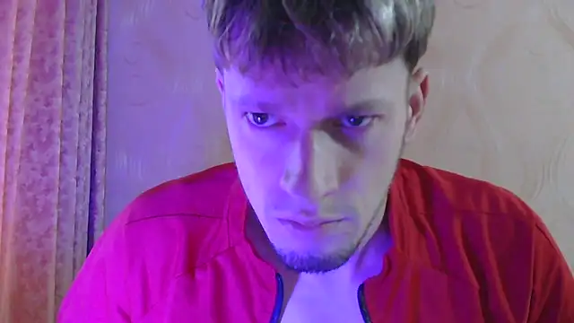 Snapshot of frama666 chatting on 11-10-25, 02:16 frama666 online show from 11-10-25, 02:16