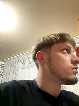 Snapshot of frama666 chatting on 11-15-25, 05:42 frama666 online show from 11-15-25, 05:42